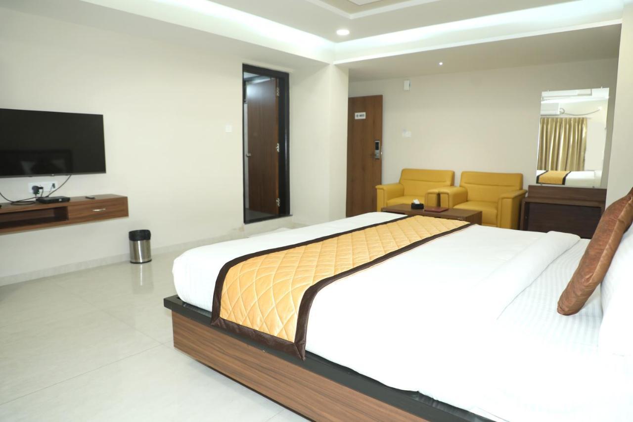 Vov Hotels Vijayapura Bijāpur Exterior foto